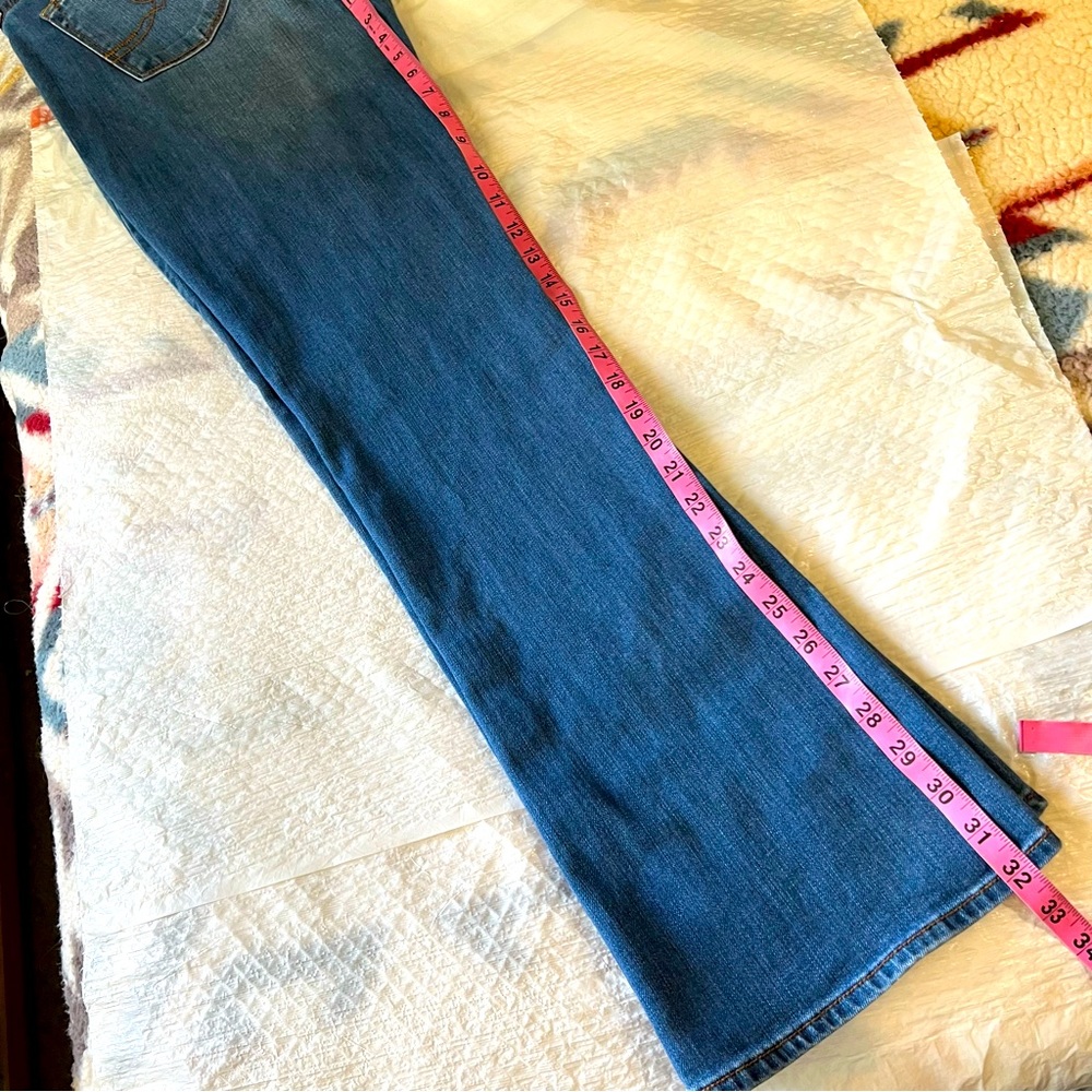 Lucky Brand women med blue acid wash jeans Sofia bootcut mid rise Sz 6/28 Tall - Picture 15 of 16